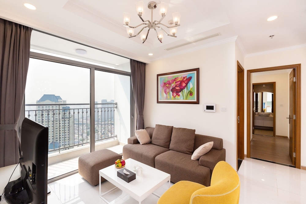 Hoasun Boutique Apartment - Vinhomes Central Park 17/50
