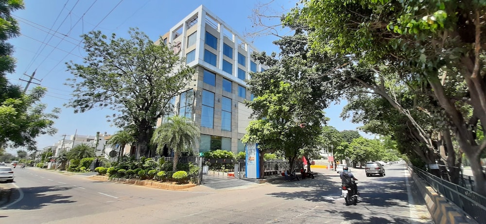 Fortune Avenue - Member Itc’S Hotel Group 40/50