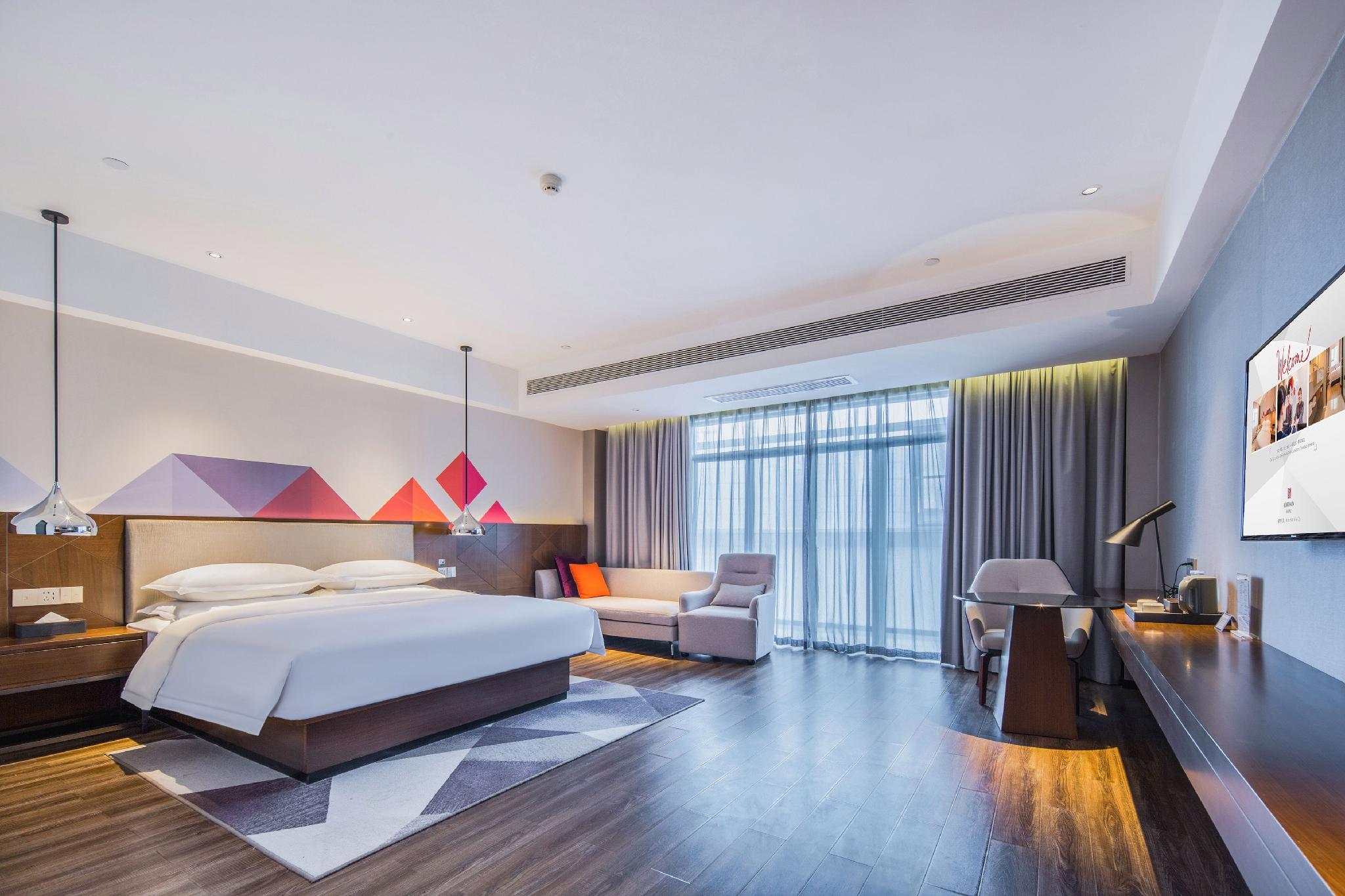 Superior, Queen Bed