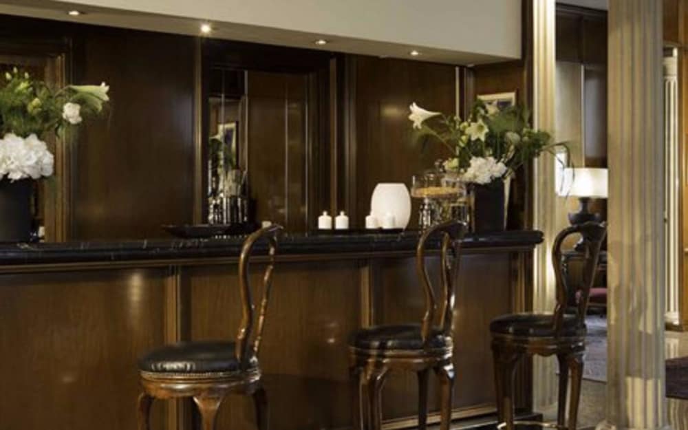 Colonna Palace Hotel 40/47