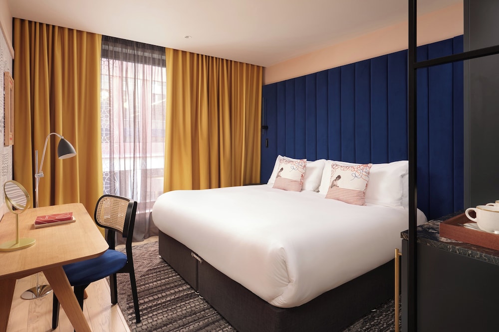Hotel Indigo Gloucester - The Forum by IHG 17/50