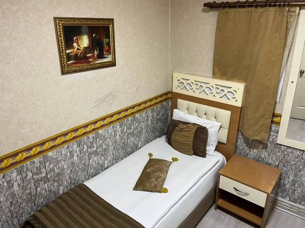 Vatan Hotel 7/28