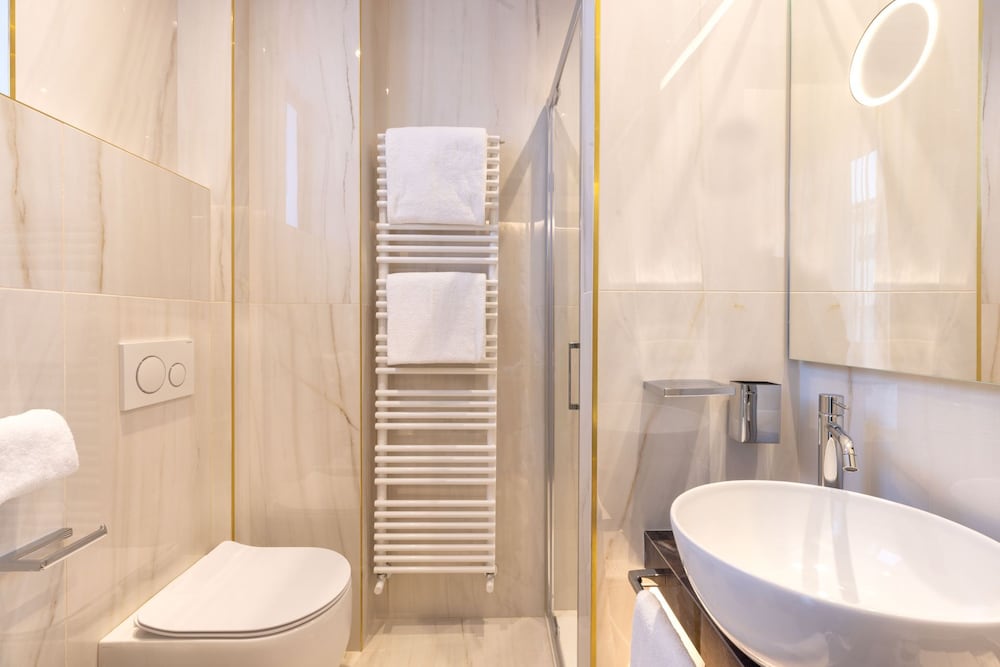 Hotel Feldberg Riccione 49/50
