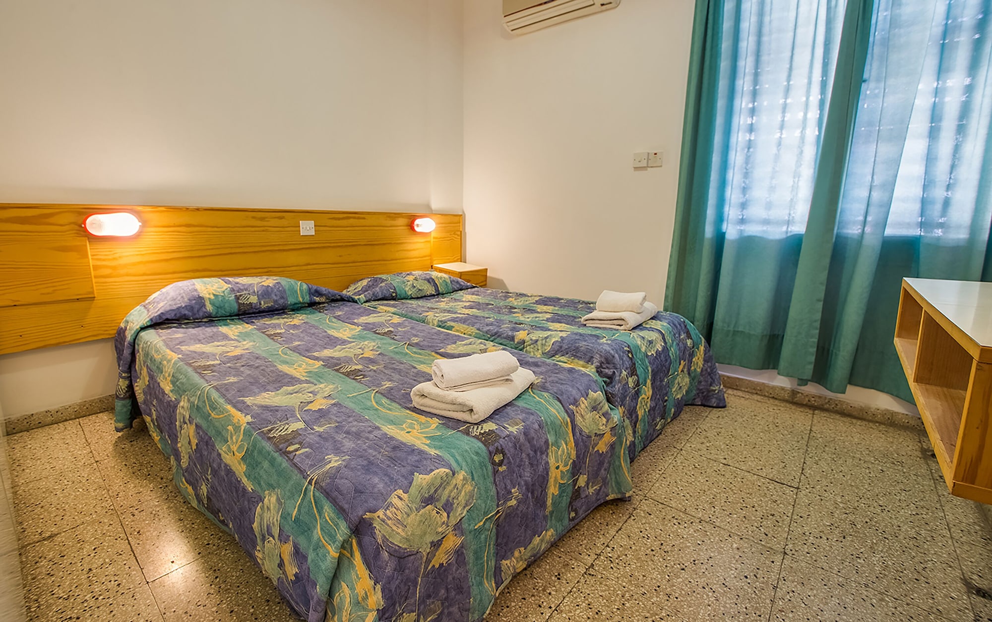 2 BEDROOMS, APARTMENT