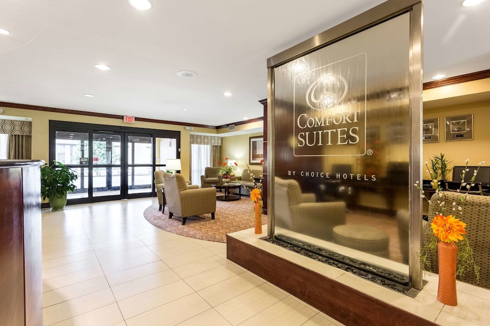 Comfort Suites Forrest City 12/44