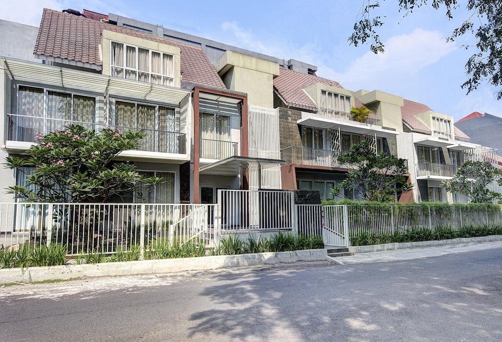 Sampit Residence Managed by FLAT06 7/40
