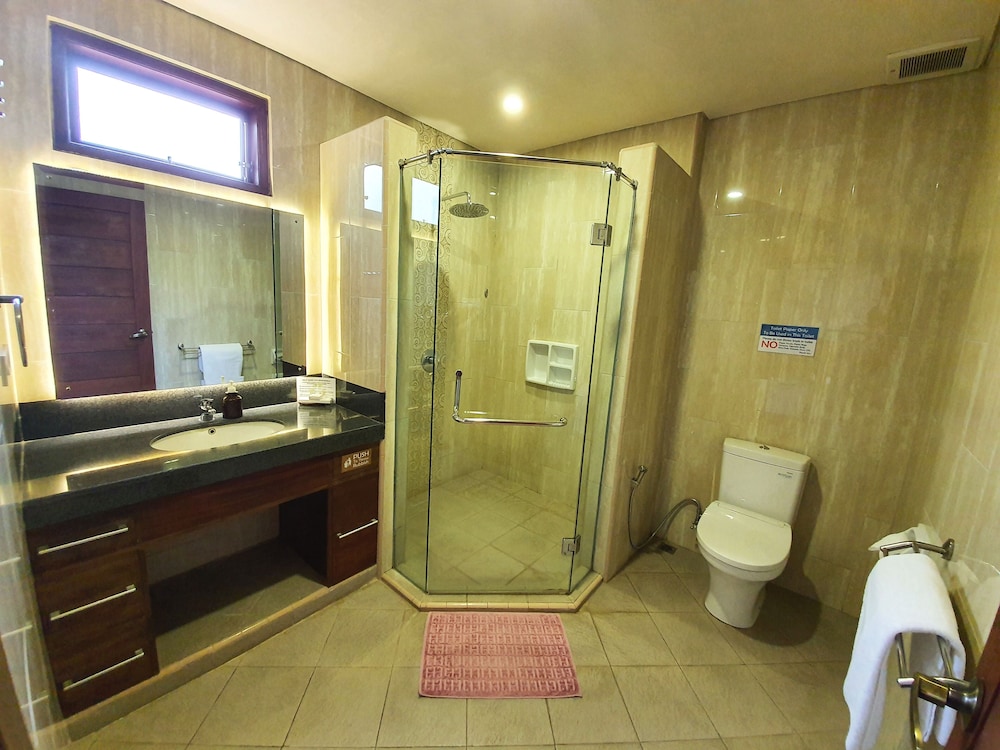 Hotel Genggong 69/69