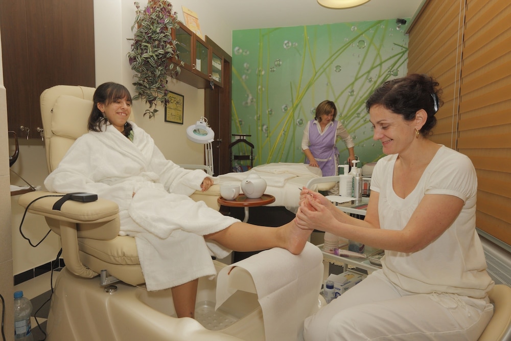 Esmarin Wellness Hotel 38/46