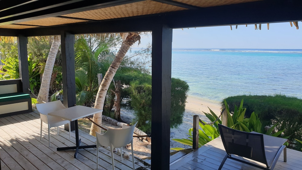 Rendezvous Villas 16/17