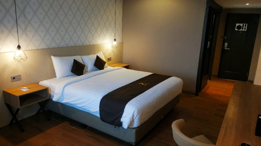 Zenith Premiere Hotel Baubau 4/11