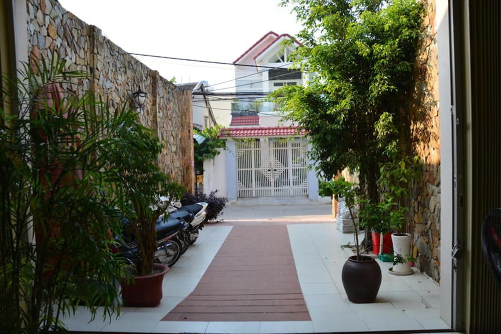 Kara Beachside Guest House 16/19