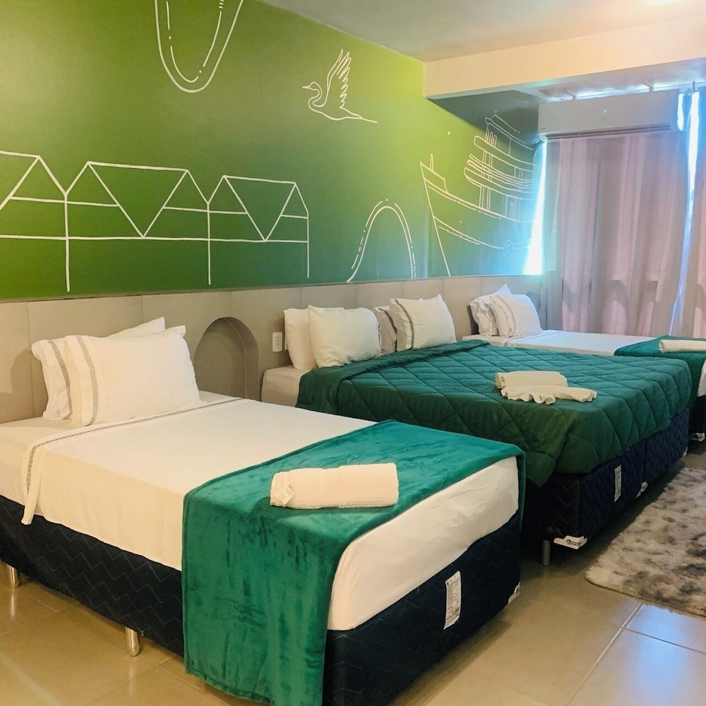 Family Suite, Twin Beds, King Bed