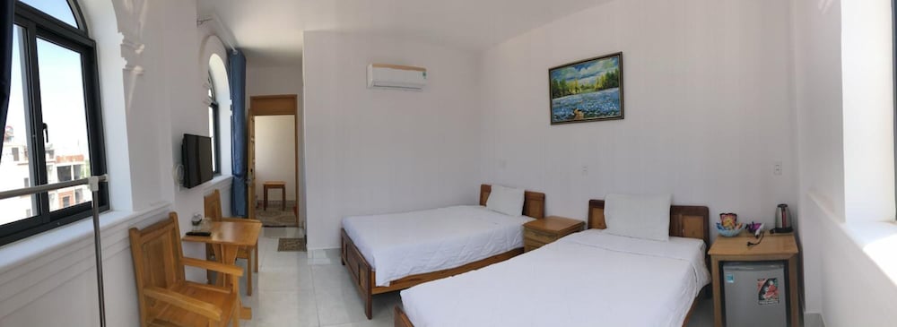 Bac Nam Hotel 12/42