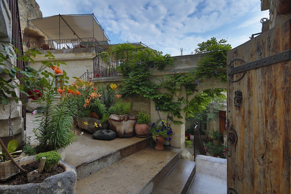 Koza Cave Hotel 8/50