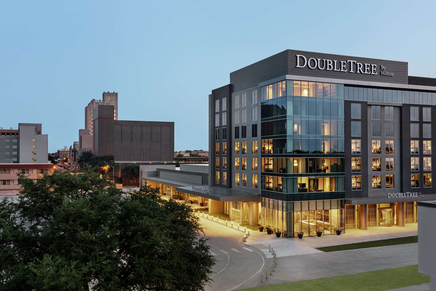 DoubleTree by Hilton Abilene Downtown Convention Center 6/56