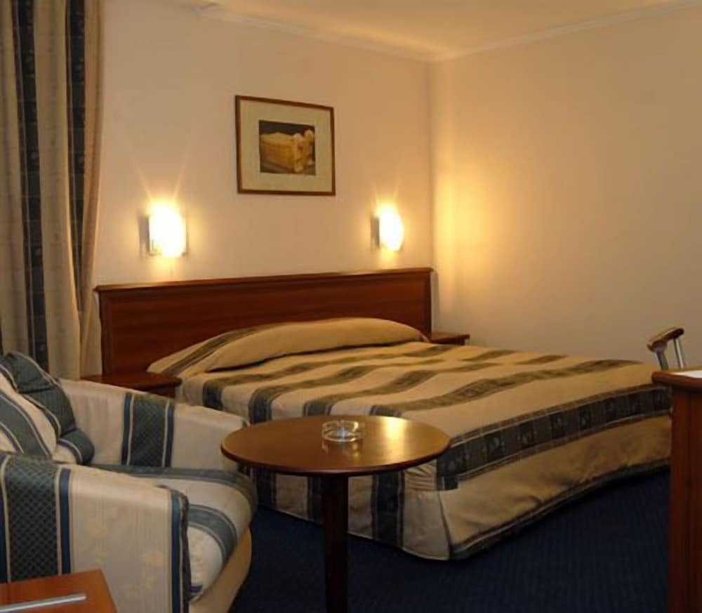 Hotel Luxor 18/50