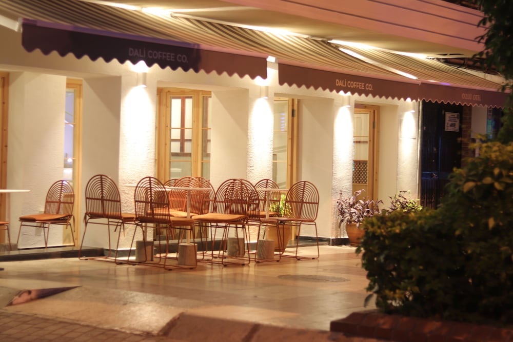 Ozlu Otel 21/30