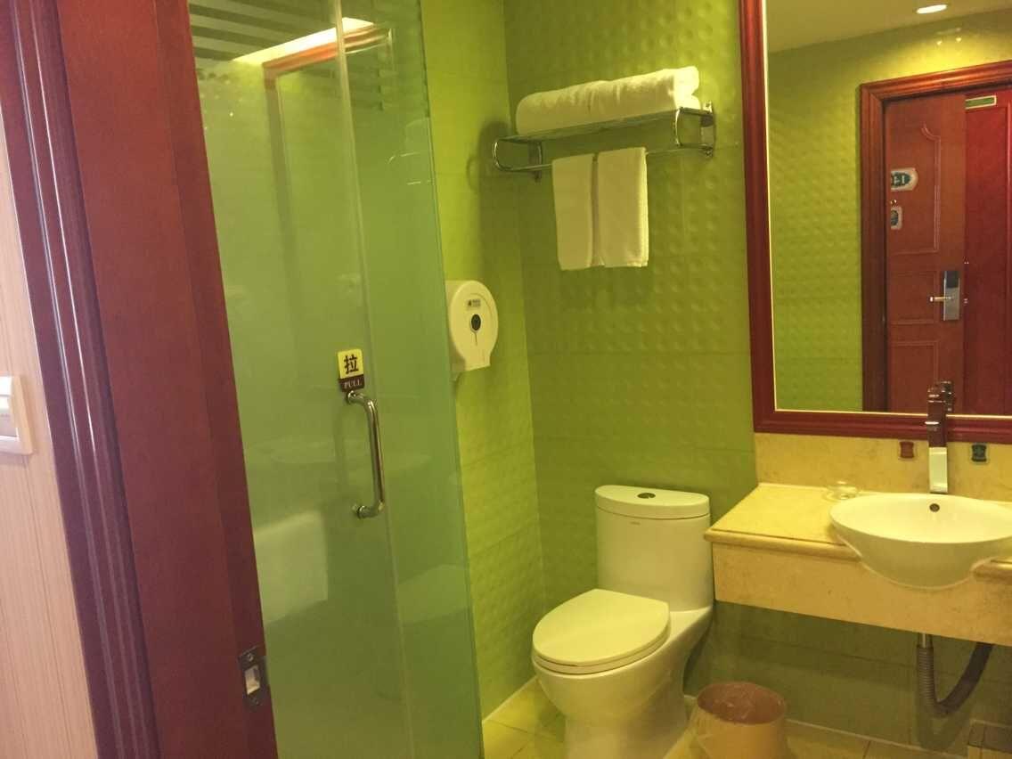Vienna Hotel Foshan Nanhai Avenue Branch 47/50
