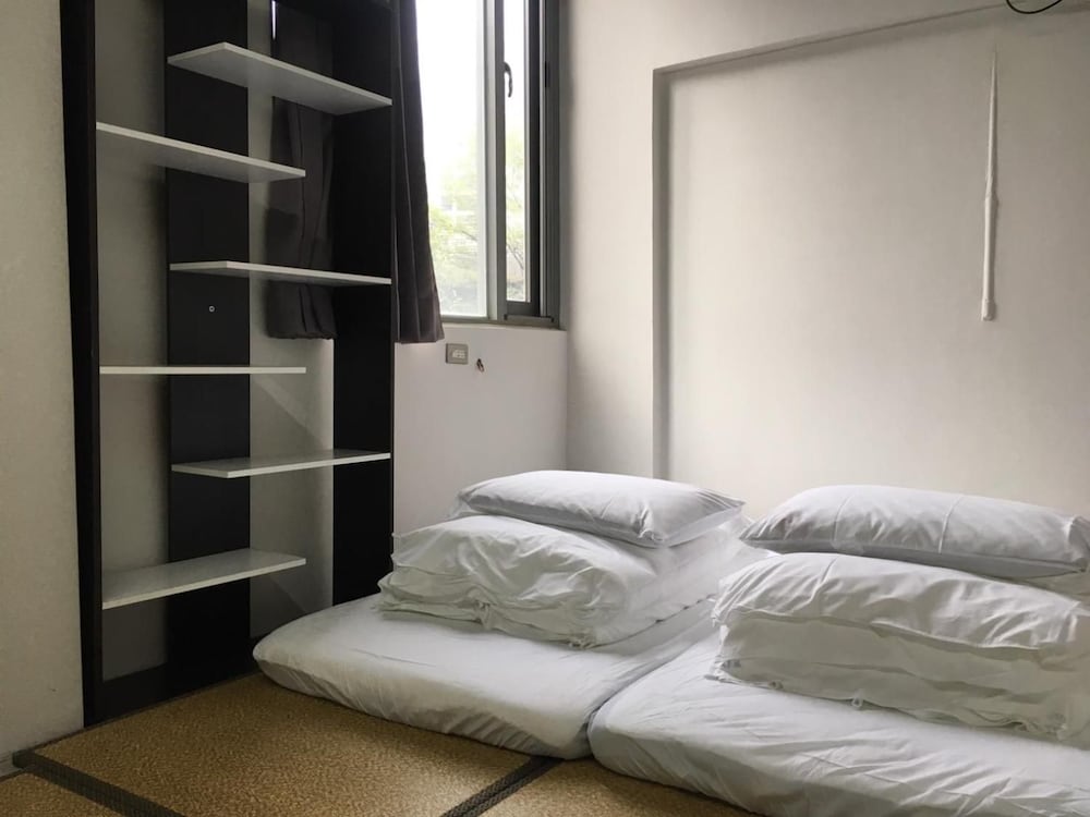 DAN Hostel 7/32