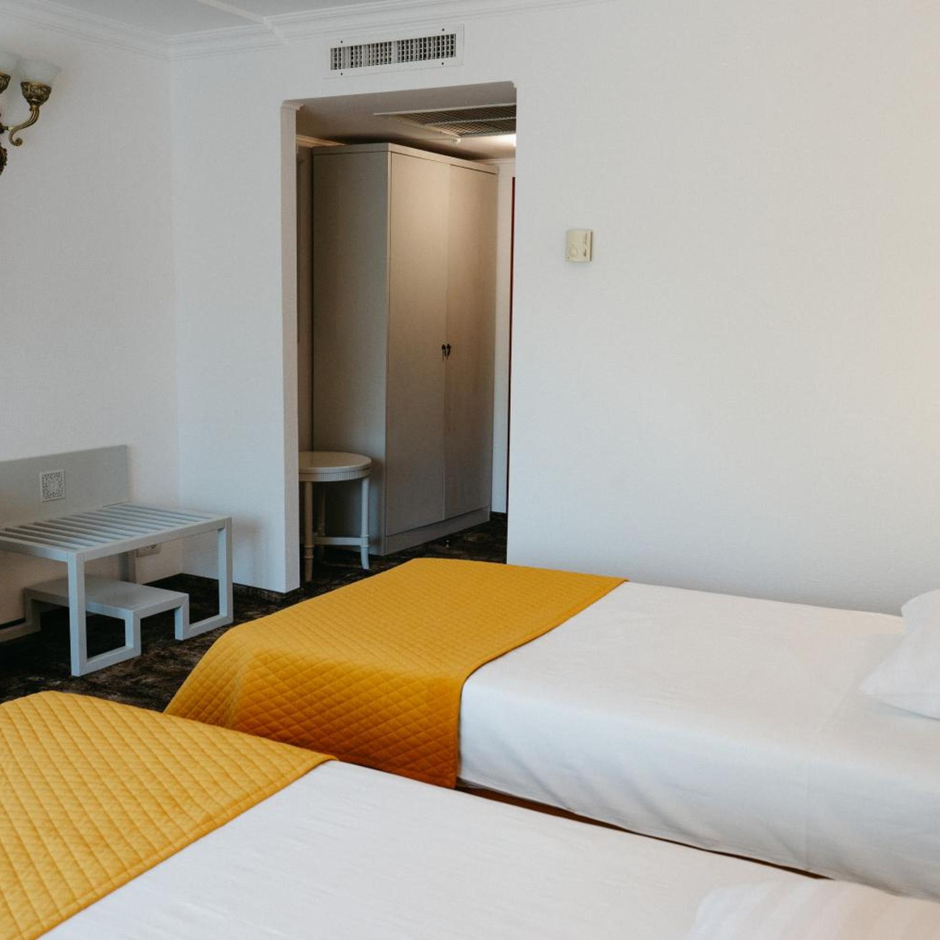Hotel Restaurant La Castel 12/50