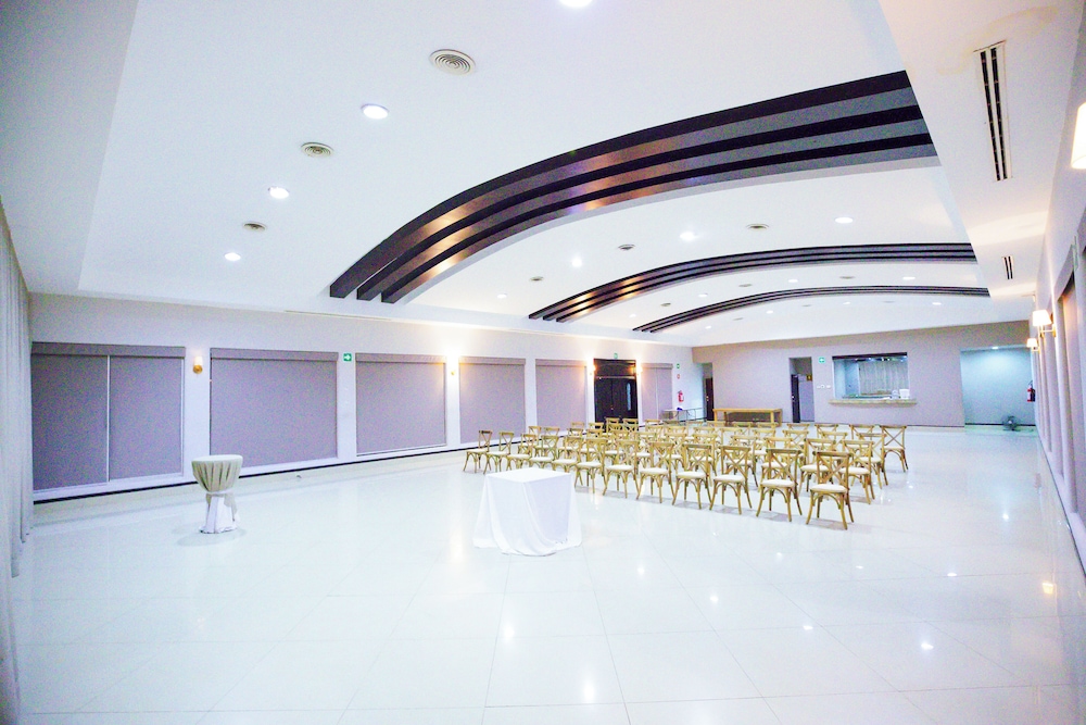 InHouse Select Hacienda Tres Rios 55/70