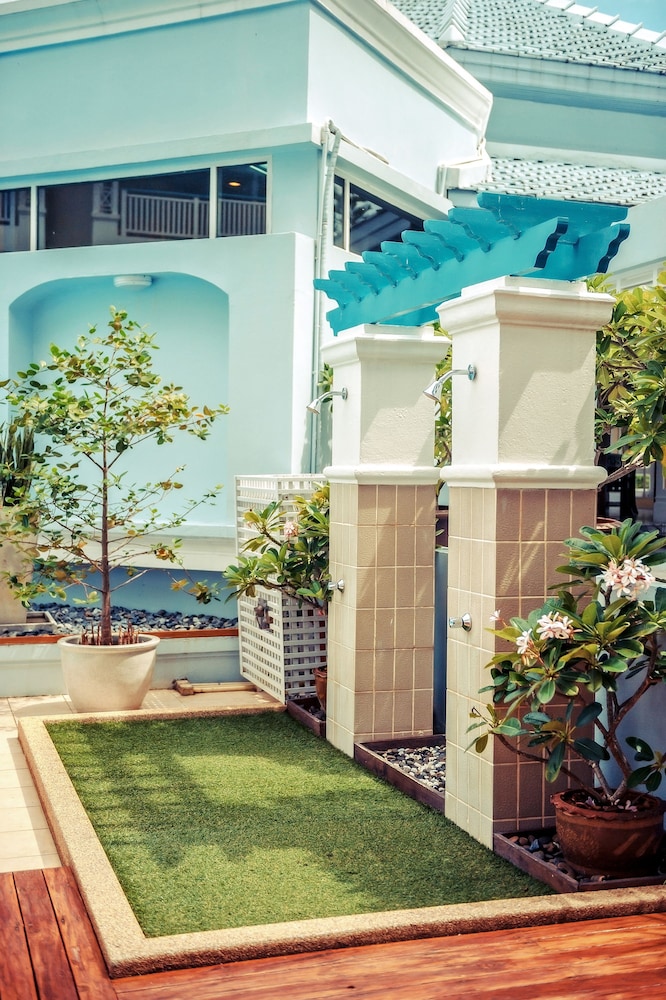 ANDAMAN SEAVIEW HOTEL 8/52