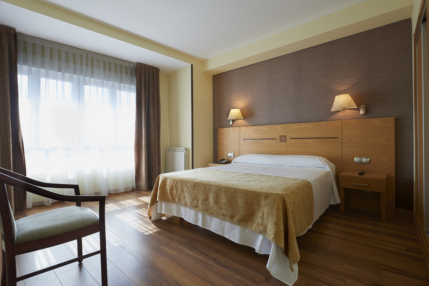 غرفة قياسية مفردة بسرير كوين، Hotel 40 Nudos 2/2