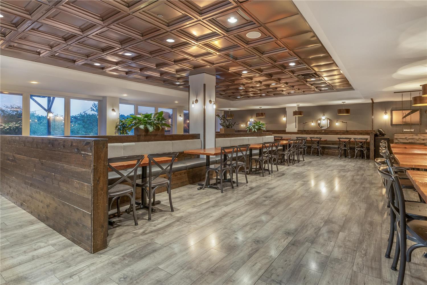 Best Western Plus Chocolate Lake Hotel 57/80