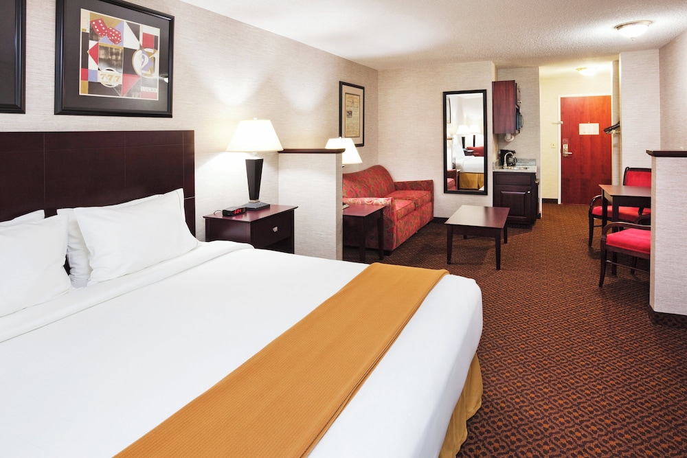 Holiday Inn Express Carrollton, an IHG Hotel 11/47
