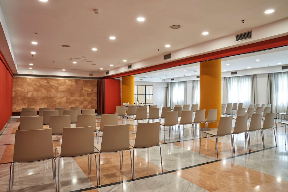 Catalonia Sabadell Hotel 43/50