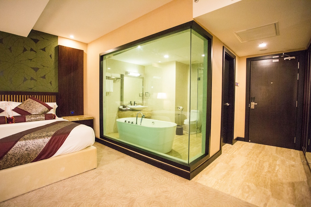 Hotel Royale Signature 28/61