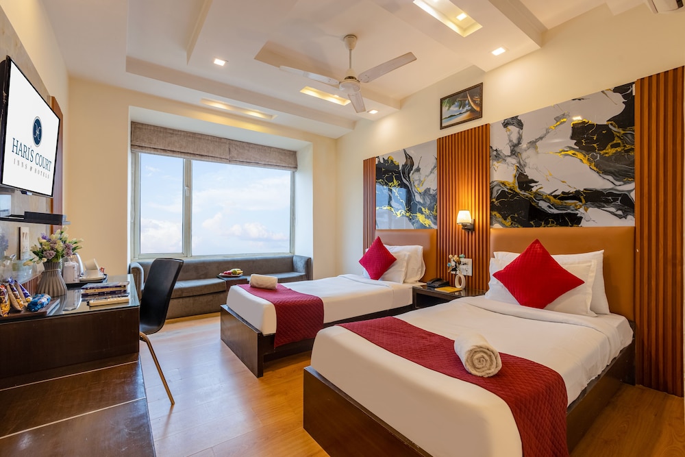 Haris Court Gurgaon 27/50