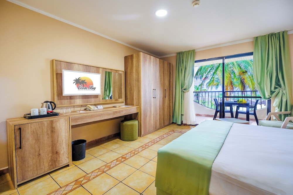 Ocean Bay Hotel and Resort 18/56