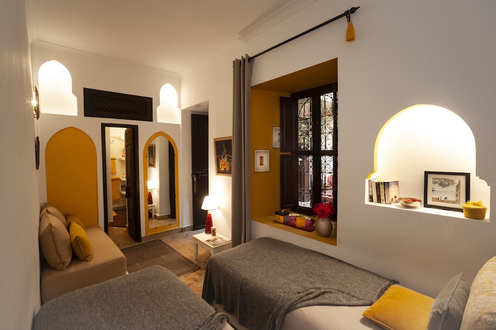 Riad Boussa 13/30