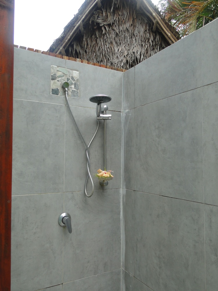 Mango Bay Resort 50/50