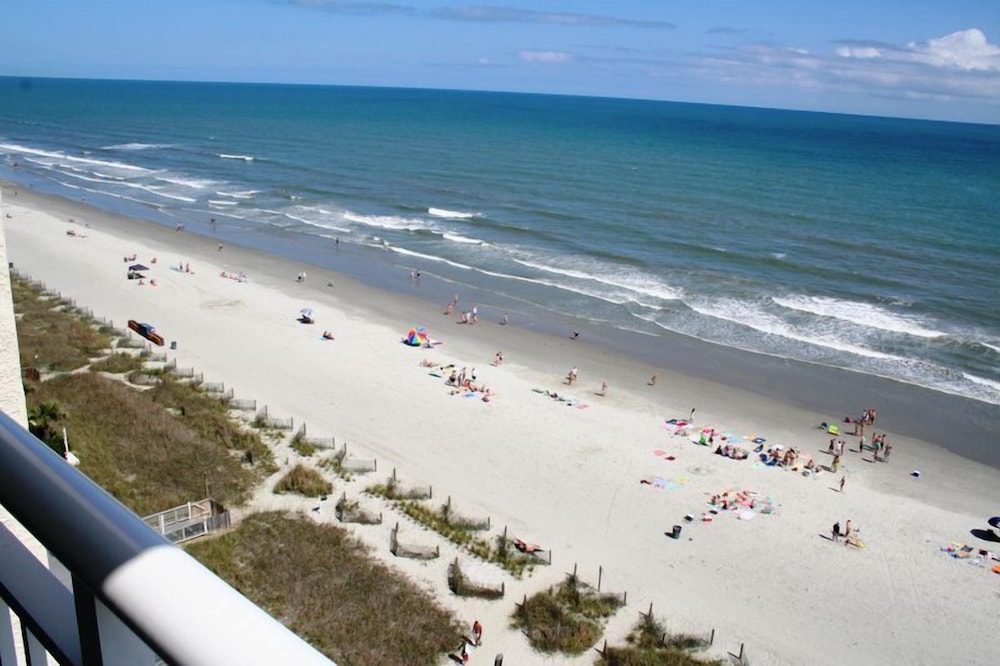 Ocean Drive Beach Golf Resort 58/64
