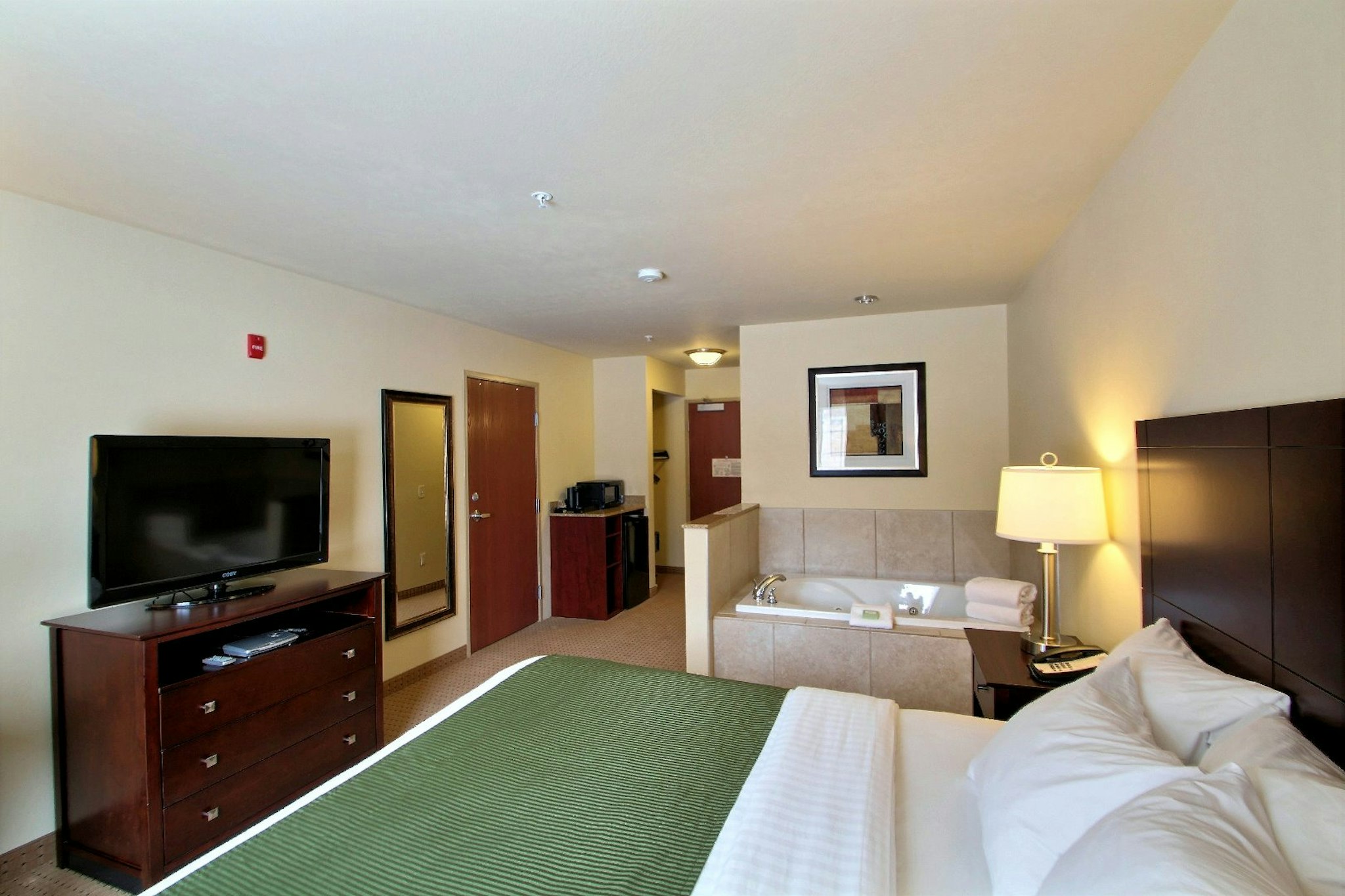 Cobblestone Inn & Suites -- Bloomfield, IA 13/30