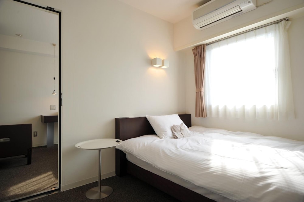 7days Hotel Plus 15/48