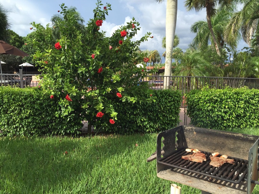 Port of the Islands Everglades Adventure Resort 12/79