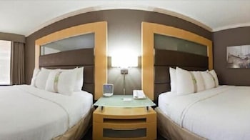 Holiday Inn Port Arthur Park Central By IHG 18/64