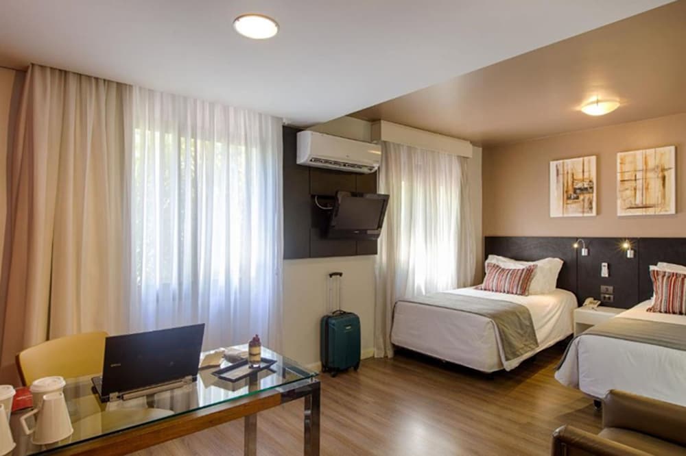 SUPERIOR, TWIN BEDS