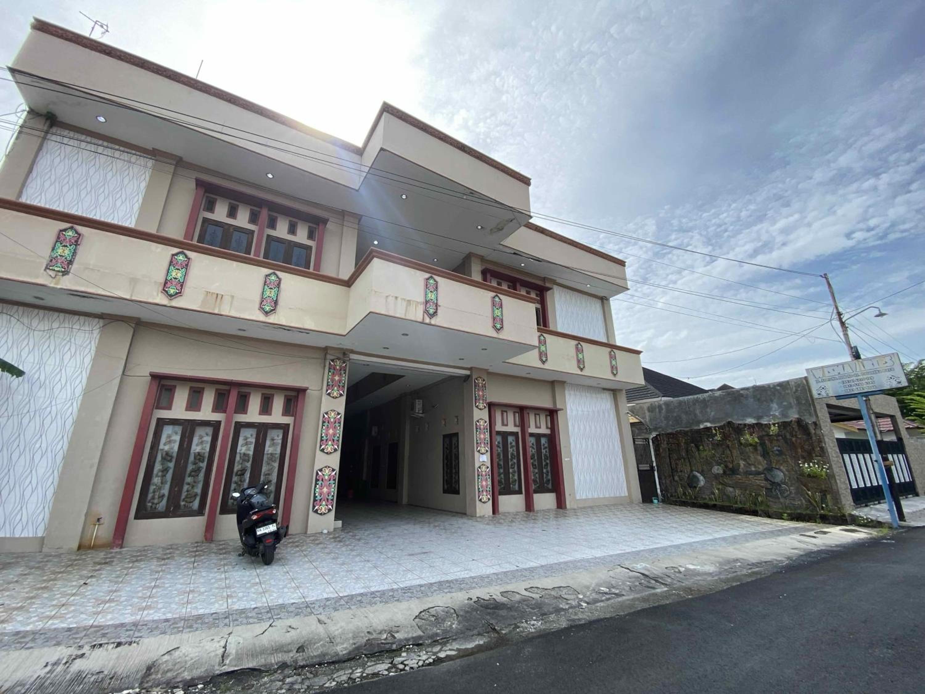 Hotel O near Universitas Palangka Raya formerly Wisma Aries 56/60