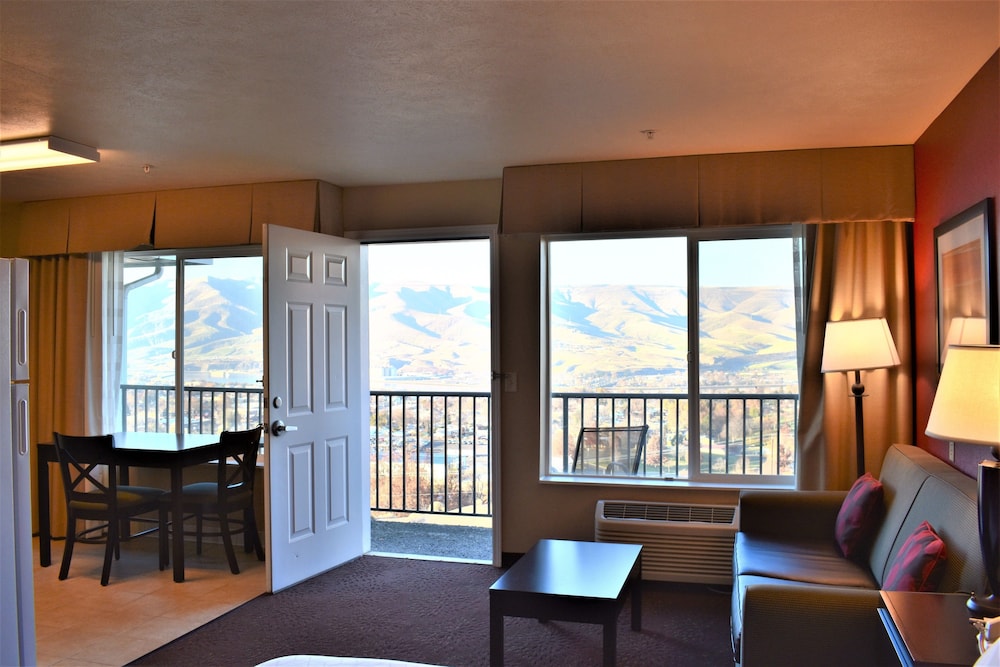 Holiday Inn Express Lewiston 49/77