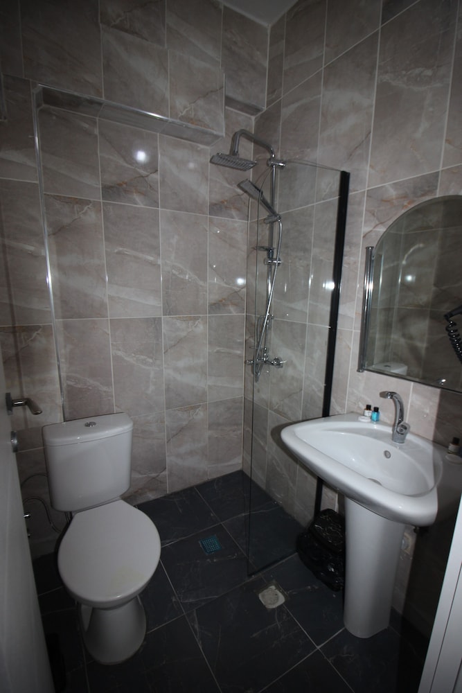 Safir Hotels Corlu 48/50
