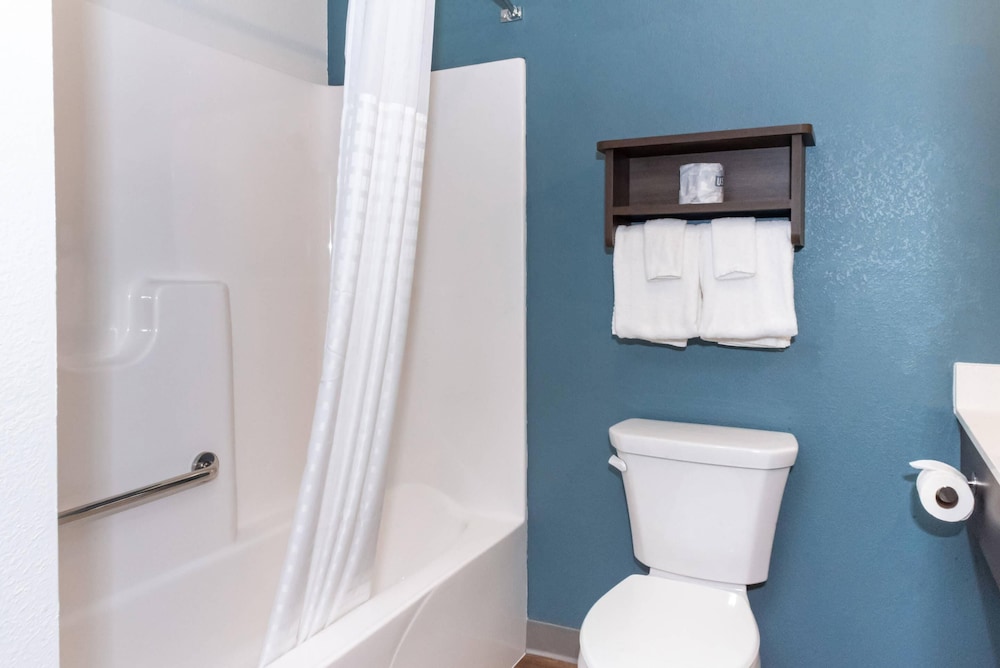 WoodSpring Suites Buford near Mall of Georgia-Lake Lanier 57/57