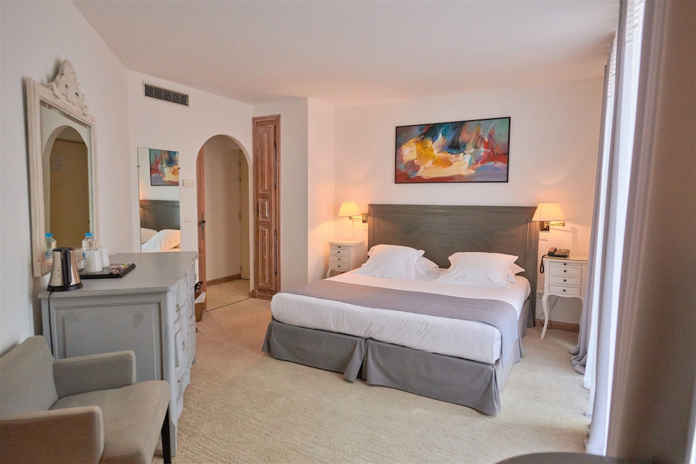 Hotel Mariana 20/69