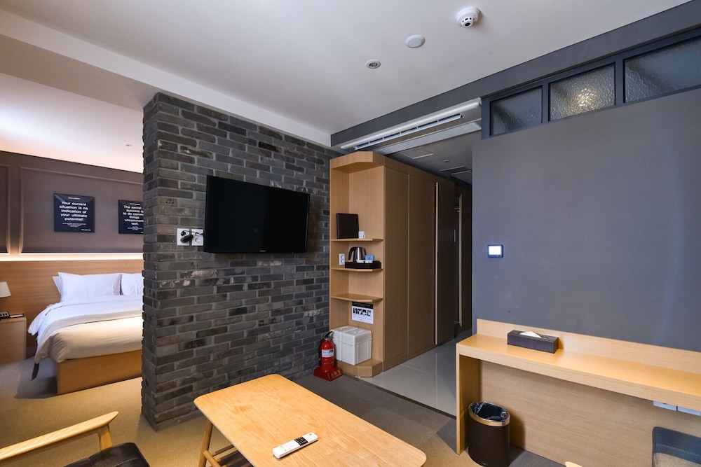 Vella Suite Hotel 22/50
