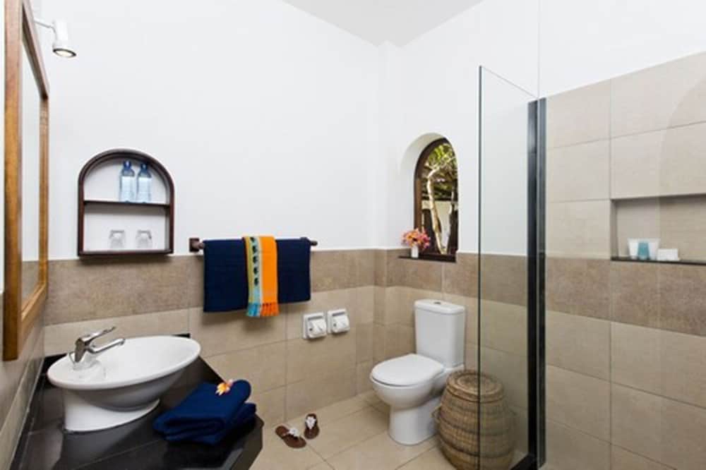 Neptune Paradise Beach Resort & Spa 45/47