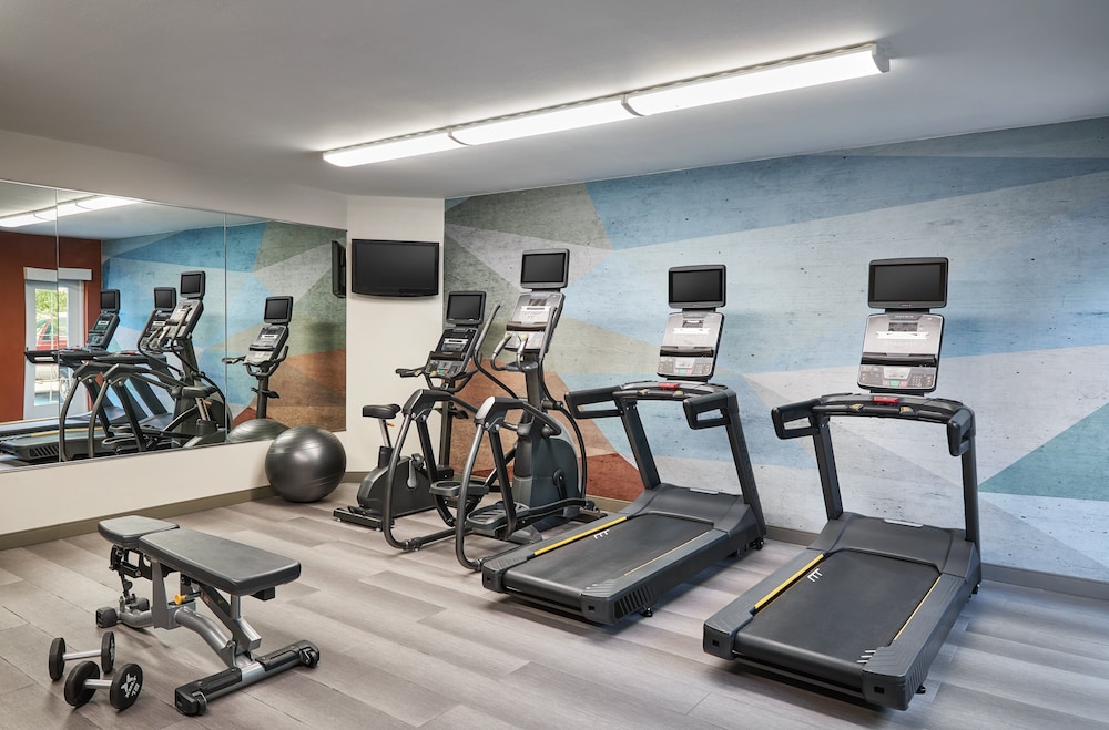 Candlewood Suites Milwaukee Airport-Oak Creek 41/73
