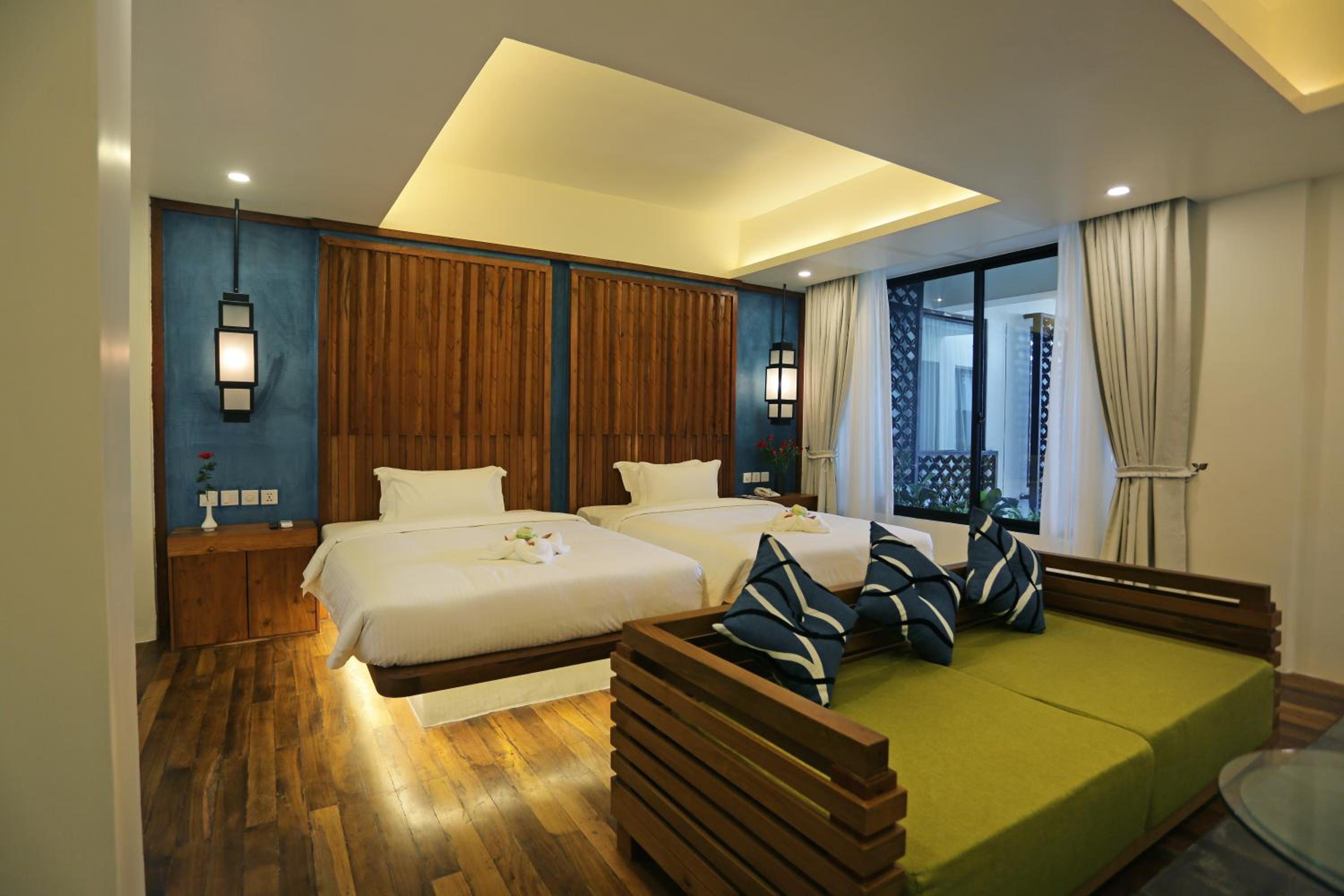 Semi Room, Family Suite, 2 Semi Double Beds